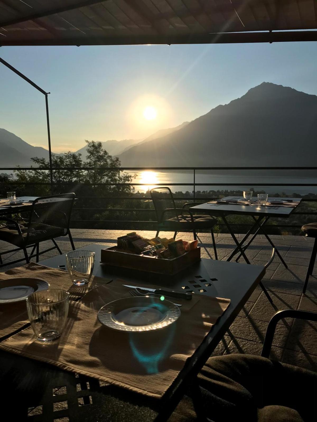 Bed And Breakfast Studios Alto Lago Di Como Gravedona Bagian luar foto