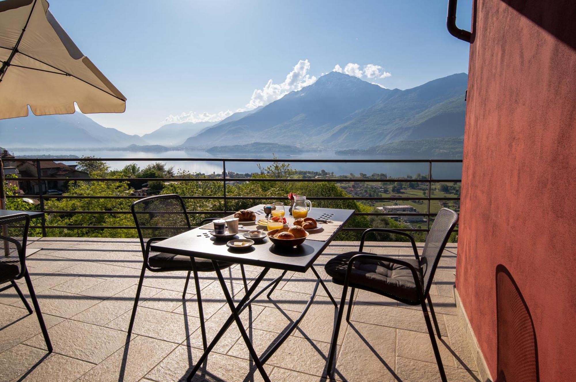 Bed And Breakfast Studios Alto Lago Di Como Gravedona Bagian luar foto