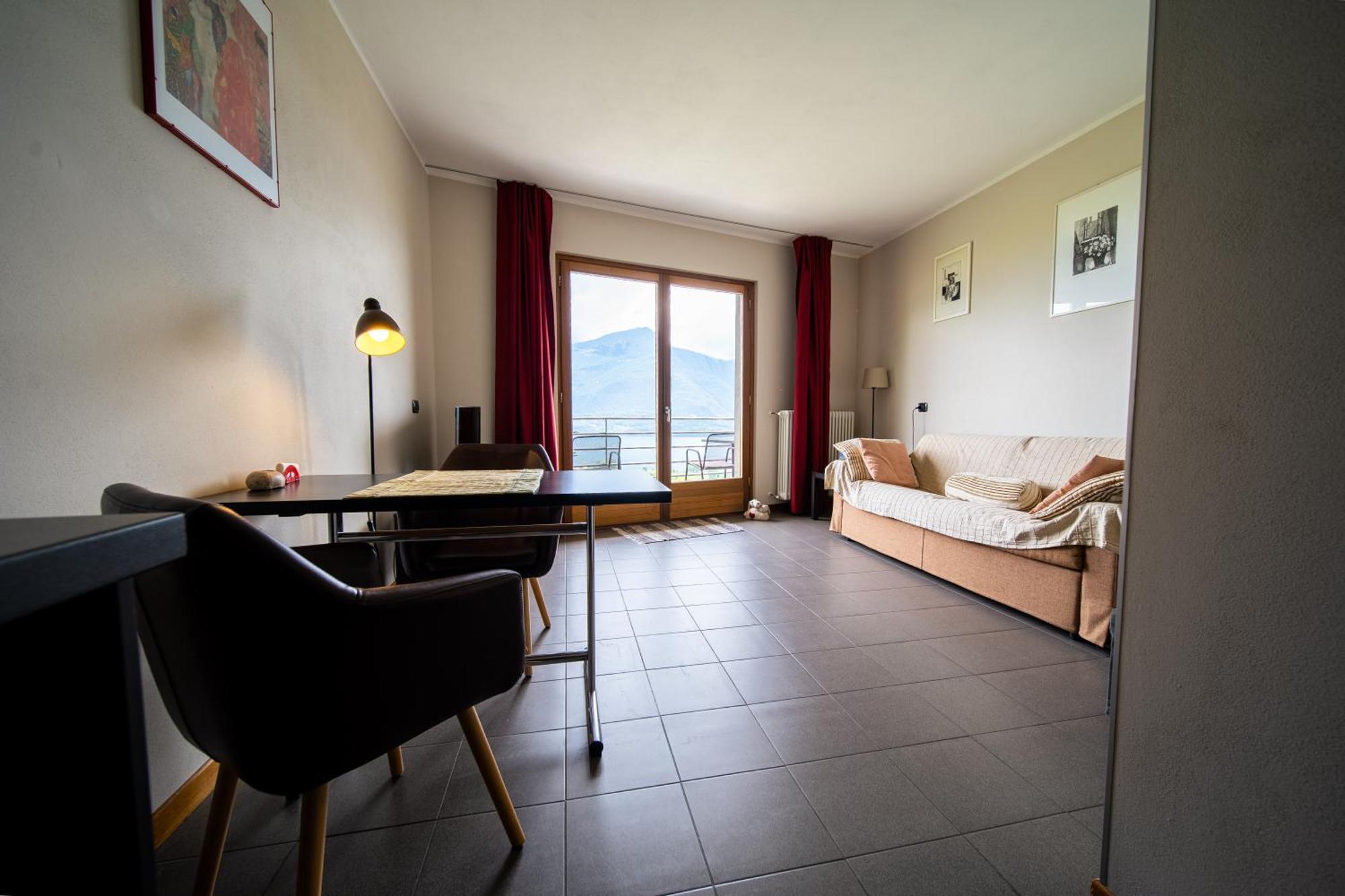 Bed And Breakfast Studios Alto Lago Di Como Gravedona Bagian luar foto