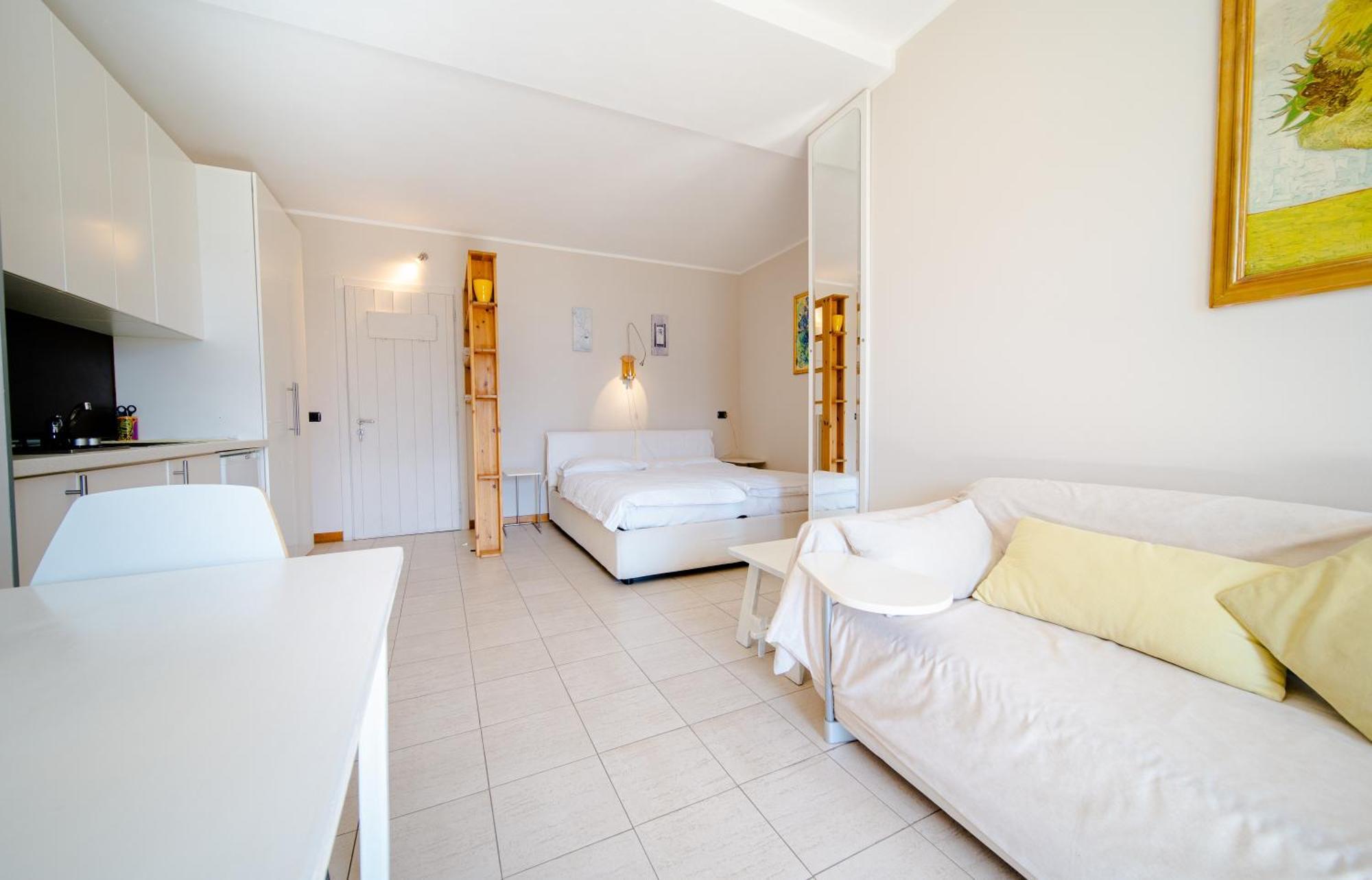Bed And Breakfast Studios Alto Lago Di Como Gravedona Bagian luar foto