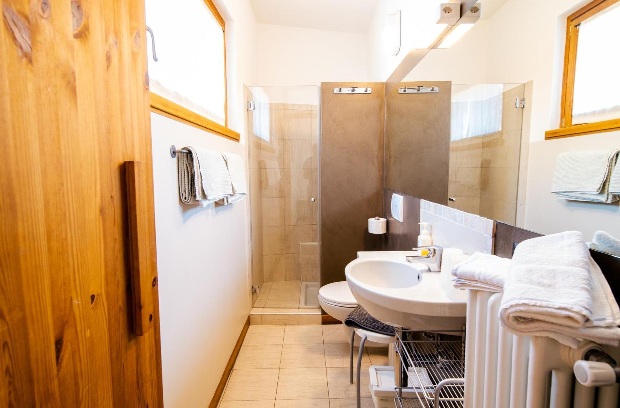 Bed And Breakfast Studios Alto Lago Di Como Gravedona Bagian luar foto